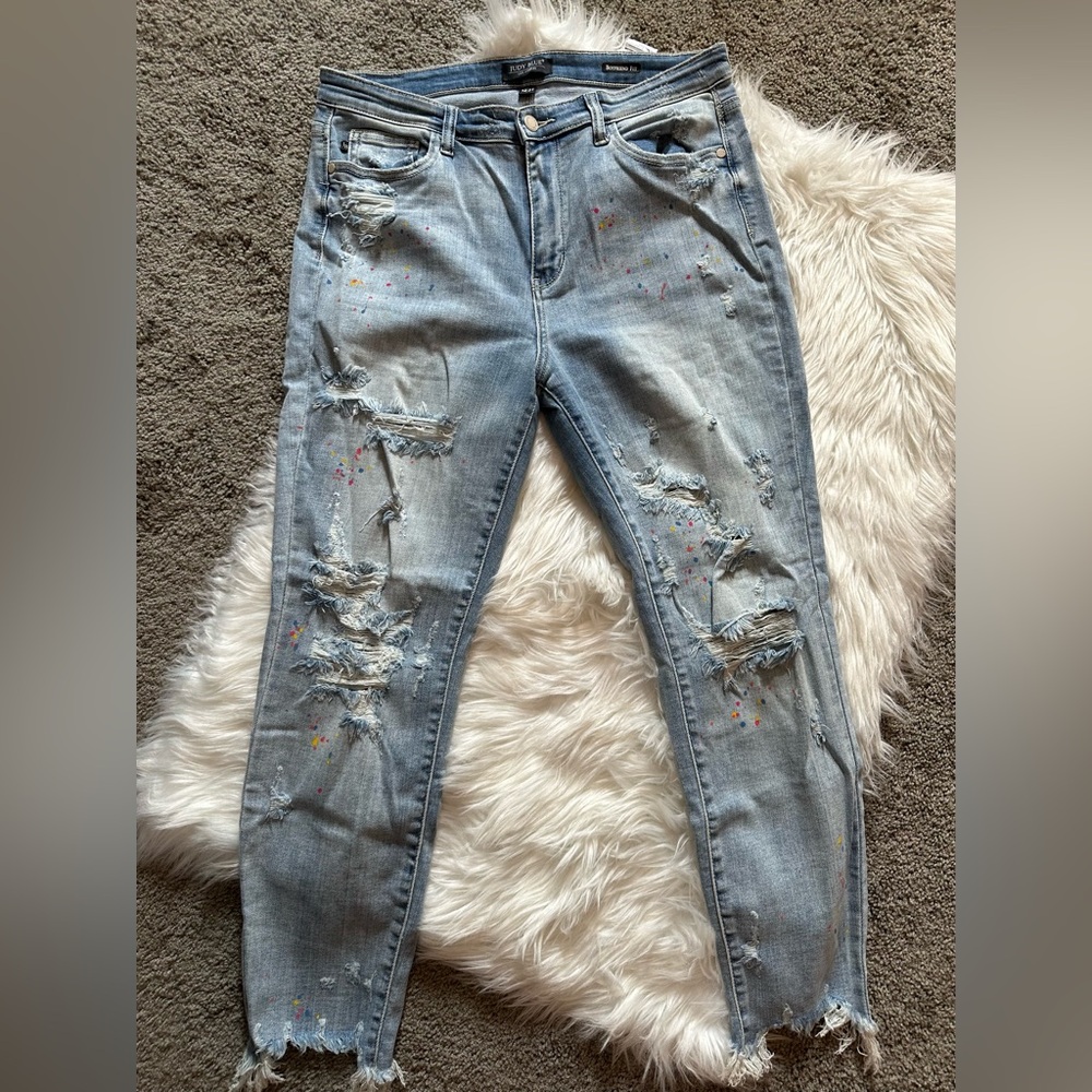 Judy Blue Light Blue Distressed Boyfriend Jeans